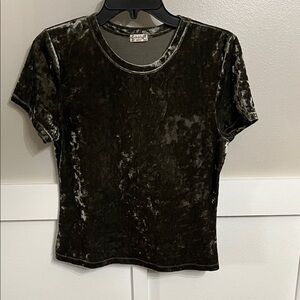 Free People velvet baby tee in a dark grey/green Sz med